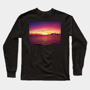 South Pacific Ocean Beautiful Seascape, Ocean theme Art Gift Long Sleeve T-Shirt